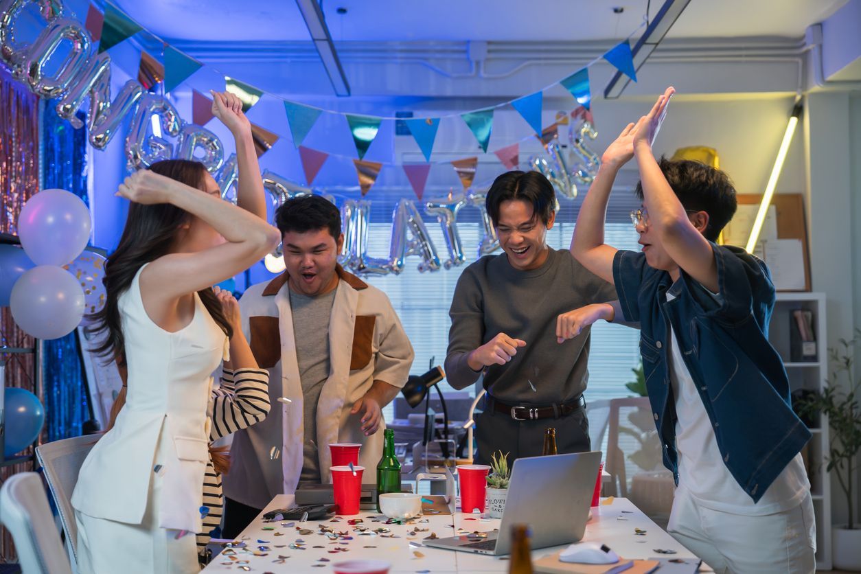 How to Host a Hybrid or Virtual Class Reunion so Everyone Can Attend